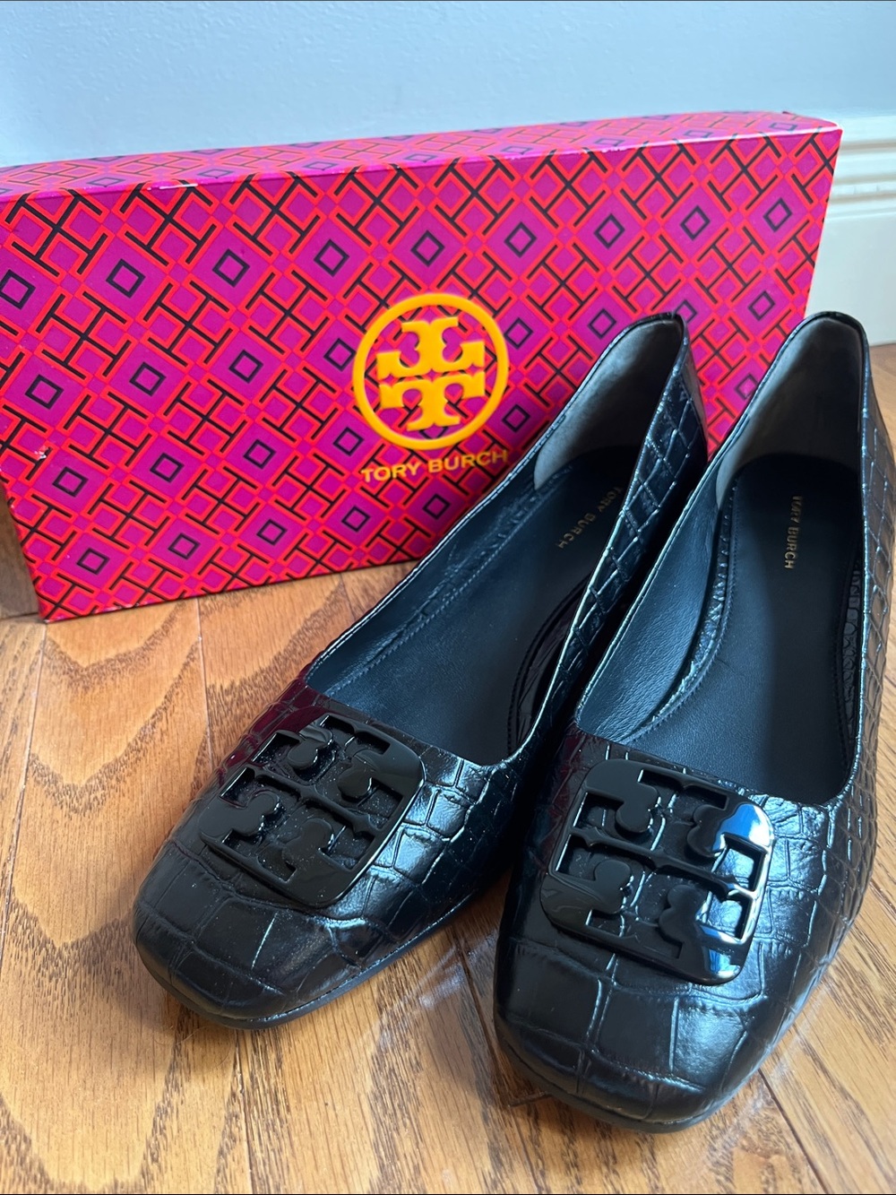 TORY BURCH GEORGIA PUMP BLACK CROC PATTERN LEATHER SIZE 9